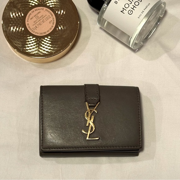 ⭐️AUTHENTIC YSL Mini Trifold Wallet - Picture 7 of 17